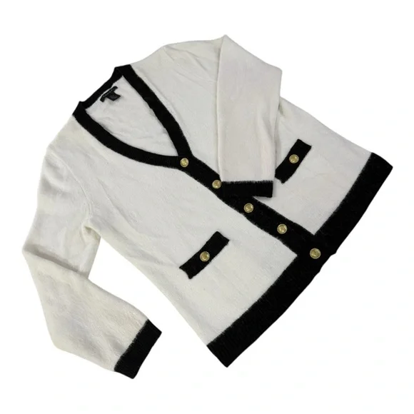 NWOT Tahari Cardigan White w/ Black Trim & Gold Buttons Soft Cardigan Women’s XL - Picture 6 of 11
